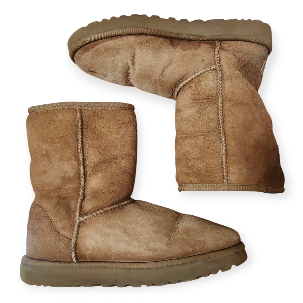 UGG Tan Sheepskin Boots - Picture 5 of 8